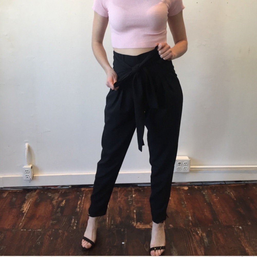 LAST ONE! High Waist Skinny Trousers in Black - Picture 2 of 5